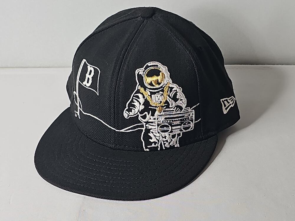 New Era 59FIFTY Boston Red Sox Black & White Astronaut Fitted Hat 7 5/8